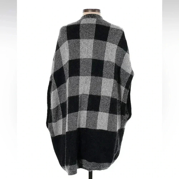 Banana Republic Mohair Wool Sleeveless Plaid Cardigan Sweater Cape Size XS-S - Picture 3 of 4